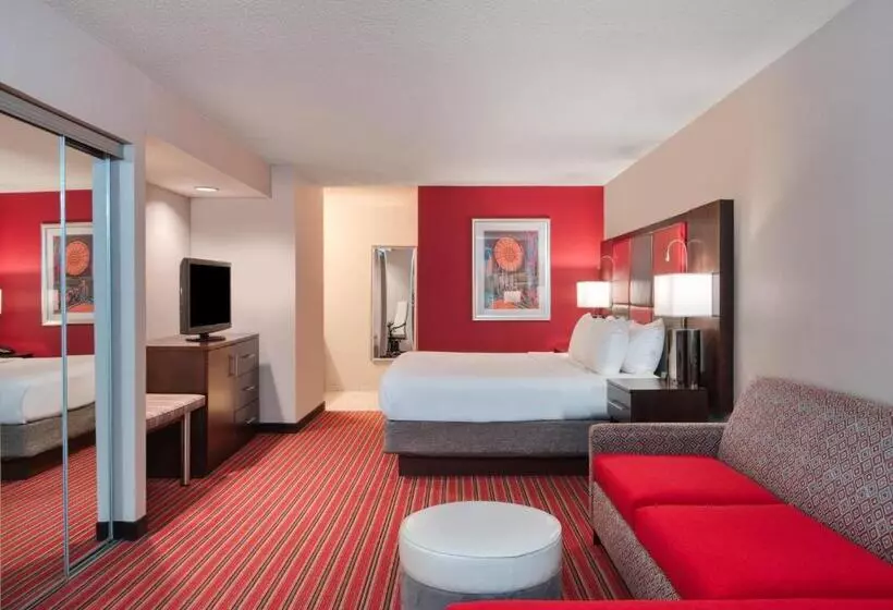 キングサイズベッドのエクゼクティブルーム, Crowne Plaza Indianapolis Dwtn Union Stn, An Ihg