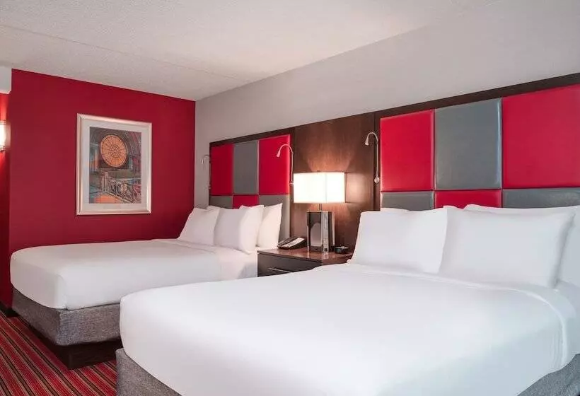 ２ダブルベッドのスタンダードルーム, Crowne Plaza Indianapolis Dwtn Union Stn, An Ihg