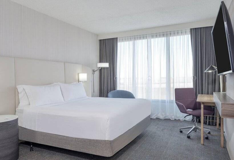 Номер Стандарт, Crowne Plaza Indianapolis Airport, An Ihg