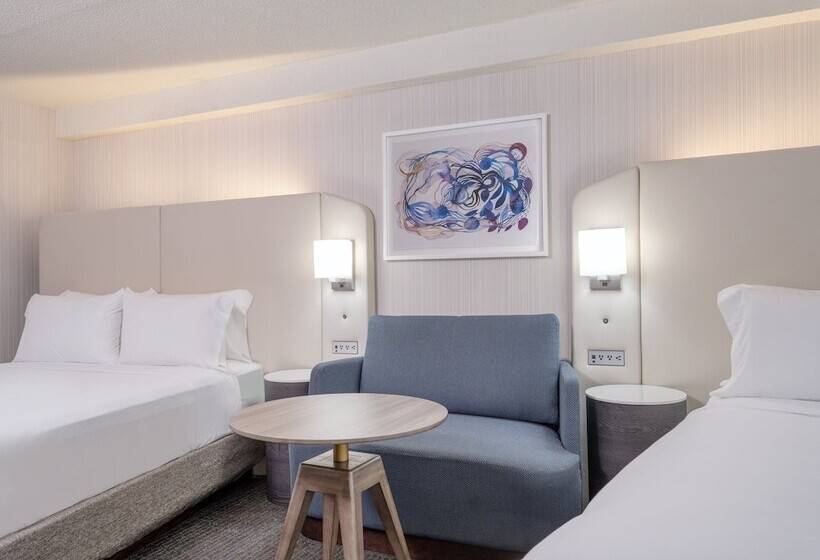 חדר סטנדרט שתי מיטות זוגיות, Crowne Plaza Indianapolis Airport, An Ihg