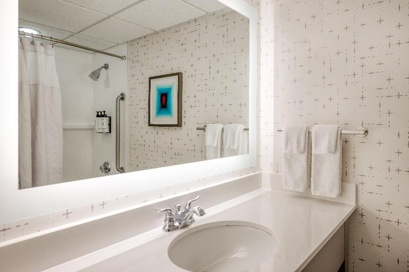Номер Стандарт, Crowne Plaza Indianapolis Airport, An Ihg