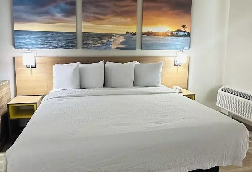 デラックススイート, Days Inn By Wyndham Ocala North