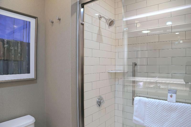 Стандартный Номер Кровать Кинг, Doubletree By Hilton Boston Rockland