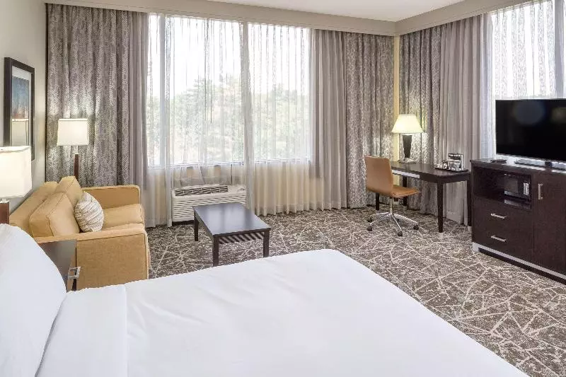キングサイズベッドのデラックスルーム, Doubletree By Hilton Boston Rockland