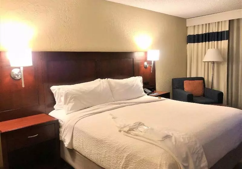 اتاق لوکس, Four Points By Sheraton San Rafael Marin County