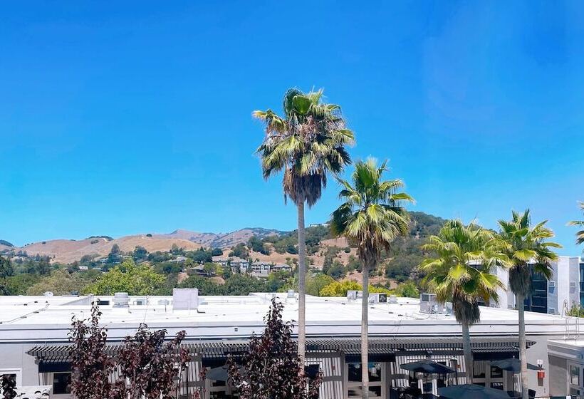 غرفة ديلوكس, Four Points By Sheraton San Rafael Marin County