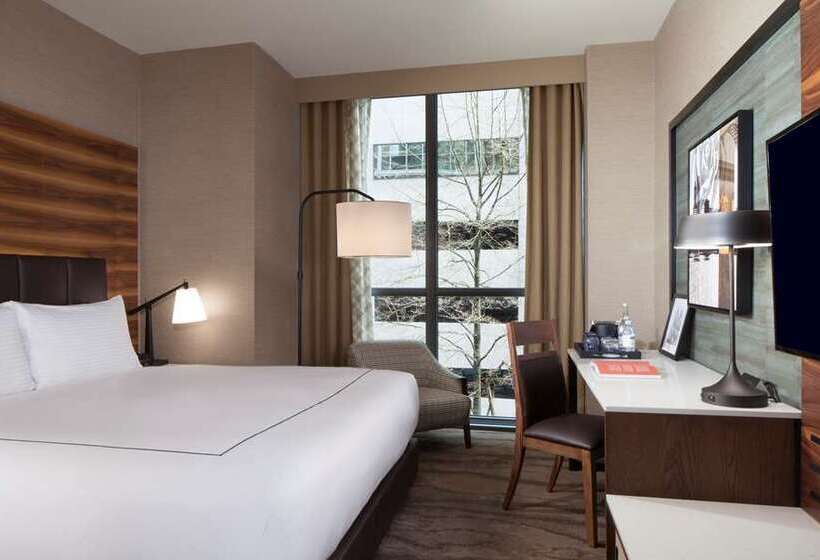 带大床的豪华间, Hilton Fort Worth