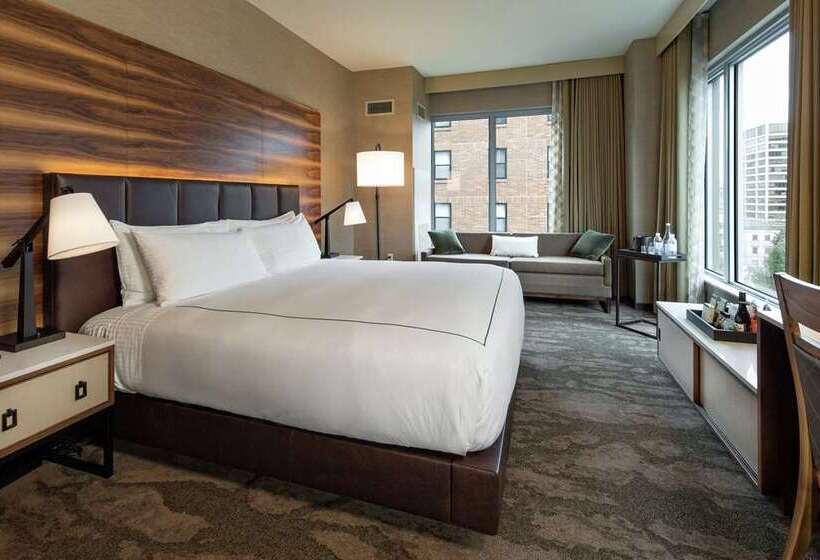 带大床的豪华间, Hilton Fort Worth