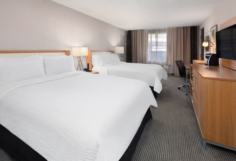 חדר סטנדרט שתי מיטות זוגיות, Holiday Inn El Paso West   Sunland Park By Ihg