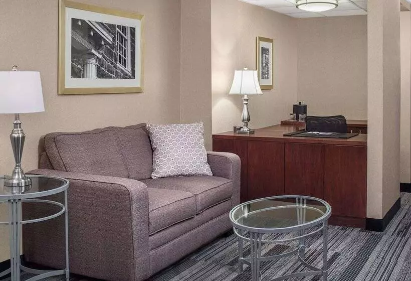 エクゼクティブスイート, Hyatt Regency New Brunswick