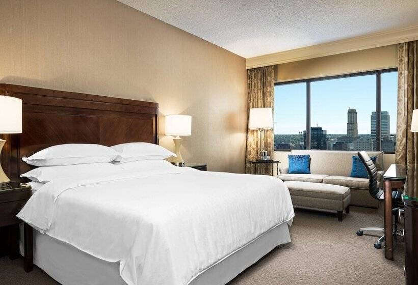 클래식 룸 더블 침대, Sheraton Memphis Downtown