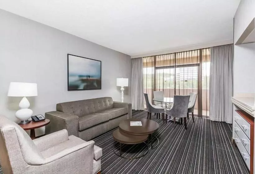 スイート, Sonesta Atlanta Northwest Marietta   The Battery