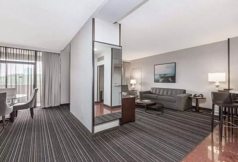 スイート, Sonesta Atlanta Northwest Marietta   The Battery