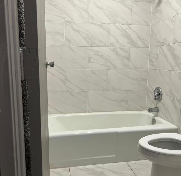 غرفه قياسيه سريرين مزدوجين, The Nest Hotel Suffolk