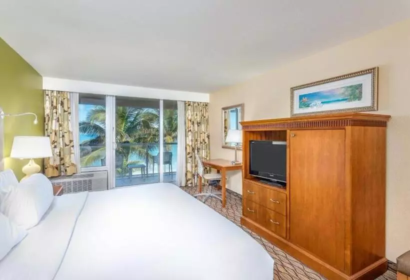 キングサイズベッドのスタンダードルーム, Ocean Breeze Inn Vero Beach