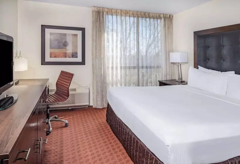 Juniorsviitti, Wyndham Sacramento