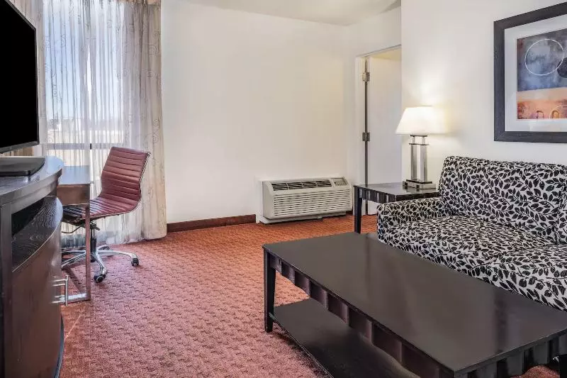 Premium-sviitti, Wyndham Sacramento
