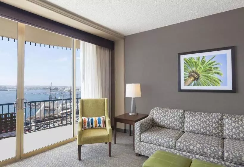 سوییت, Wyndham San Diego Bayside
