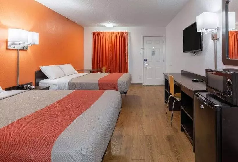 اتاق لوکس, Motel 6 Bryan