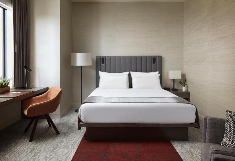 주니어 스위트 킹사이즈 침대, THesis Hotel Miami Coral Gables, Curio Collection by Hilton