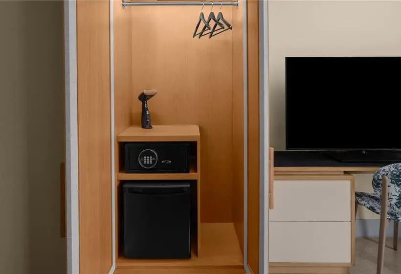 Standard-huone, THesis Hotel Miami Coral Gables, Curio Collection by Hilton