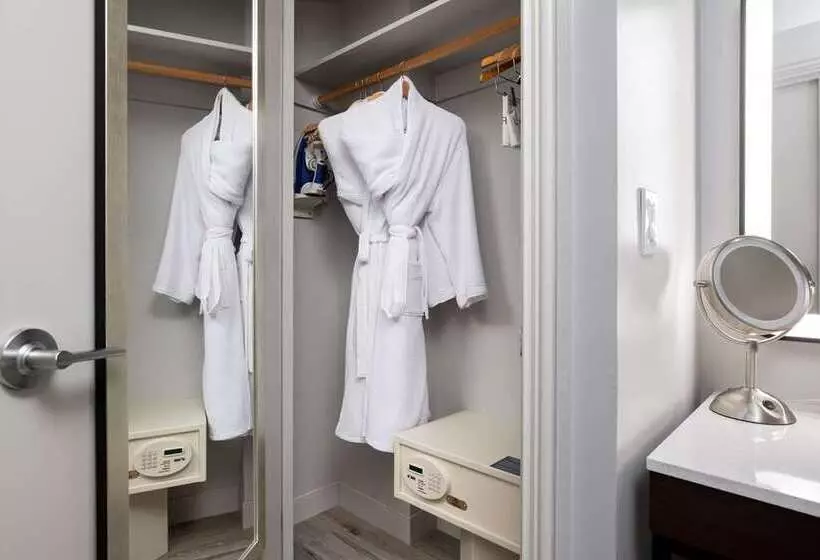 Standard-huone King-vuode, Hilton Galveston Island Resort