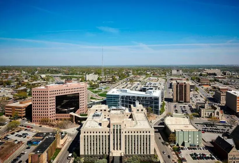 اتاق استاندارد با 2 تخت دوبل, Des Moines Marriott Downtown