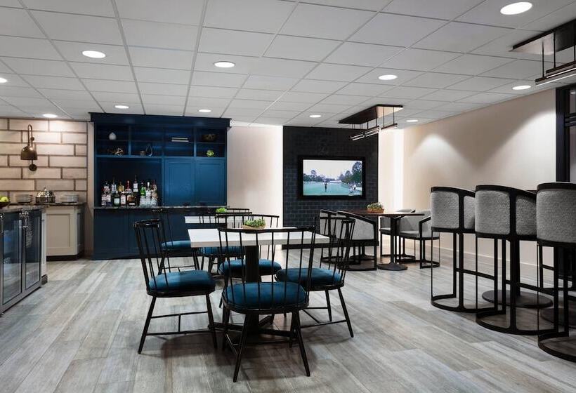 带2个双人床的标准工作室, Des Moines Marriott Downtown