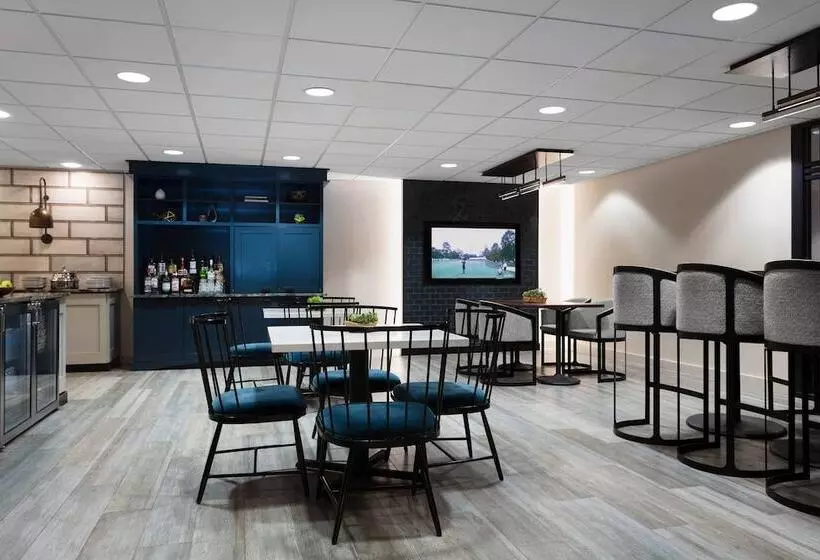 اتاق استاندارد با 2 تخت دوبل, Des Moines Marriott Downtown