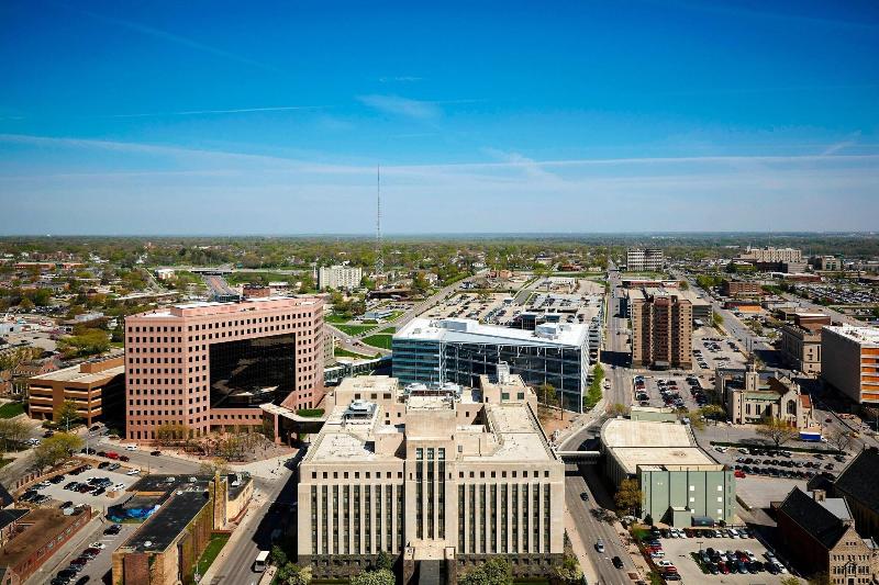 스탠다드 룸 킹사이즈 침대, Des Moines Marriott Downtown