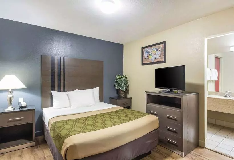スイート, Econo Lodge Inn & Suites I 35 At Shawnee Mission