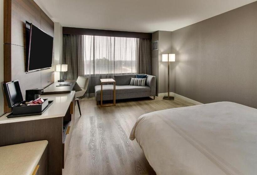 Номер Стандарт Кровать Кинг Адаптированный для Инвалидов, Huntsville Marriott At The Space & Rocket Center