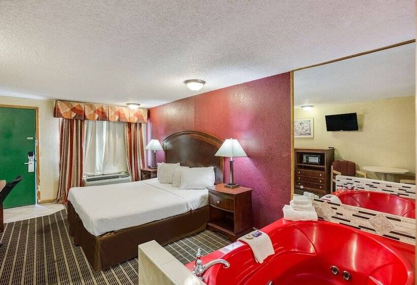 جناح مزود بجاكوزى, Knights Inn Ashland