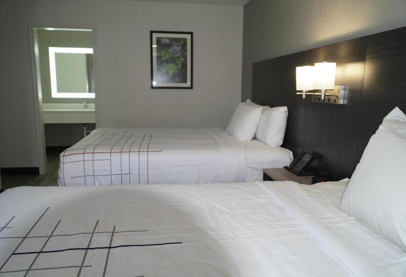 חדר סטנדרט שתי מיטות זוגיות, La Quinta Inn By Wyndham Dallas Uptown