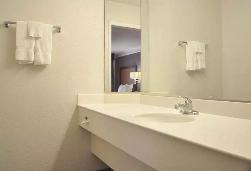 スイート(家族用), La Quinta Inn By Wyndham Dallas Uptown