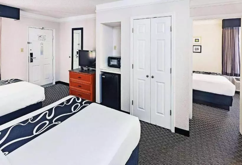 スイート(家族用), La Quinta Inn By Wyndham Dallas Uptown