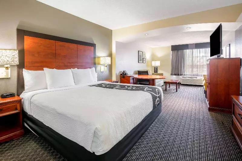 Deluxe-huone King-vuode, La Quinta By Wyndham Dfw Airport South / Irving