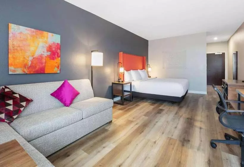 スーペリアールーム, La Quinta Inn & Suites By Wyndham Lewisville