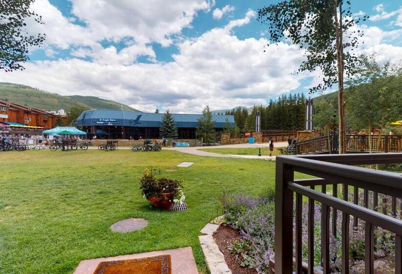 דירת שני חדרים, Lion Square Lodge