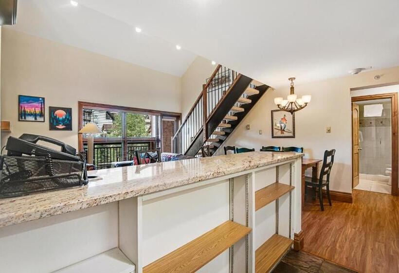 חדר סטנדרט, Lion Square Lodge