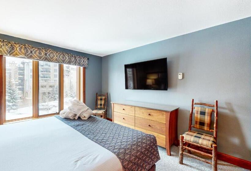 דירת חדר, Lion Square Lodge