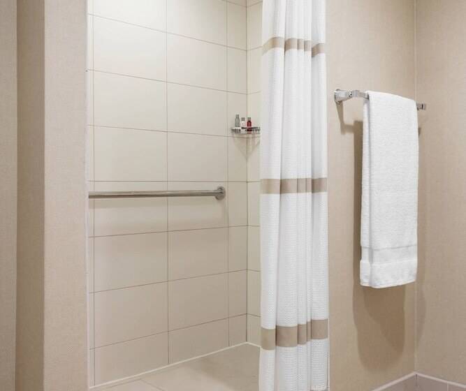 Номер Стандарт 2 Двуспальные Кровати, Long Island Marriott