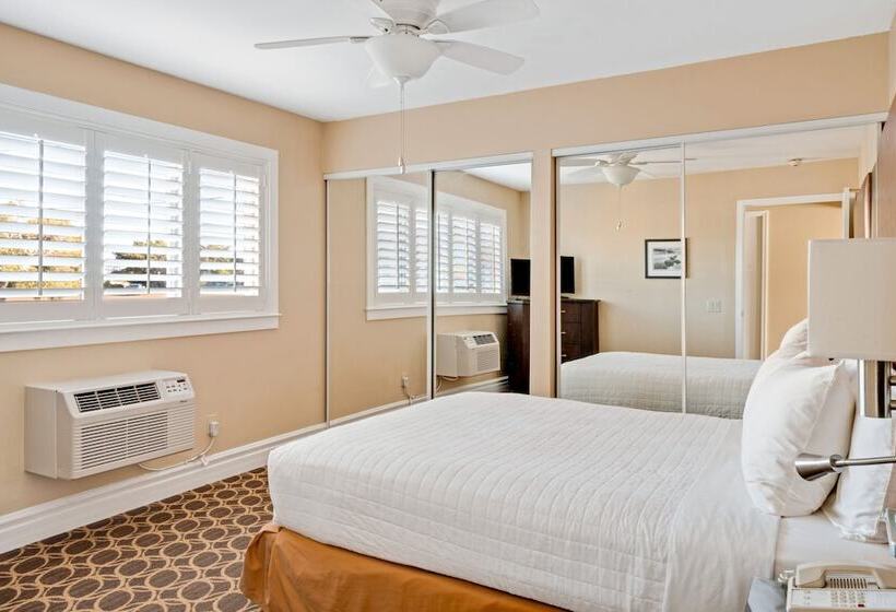 جناح غرفتين نوم, Marin Suites