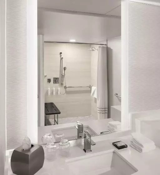 اتاق استاندارد با 2 تخت دوبل, Minneapolis Marriott City Center