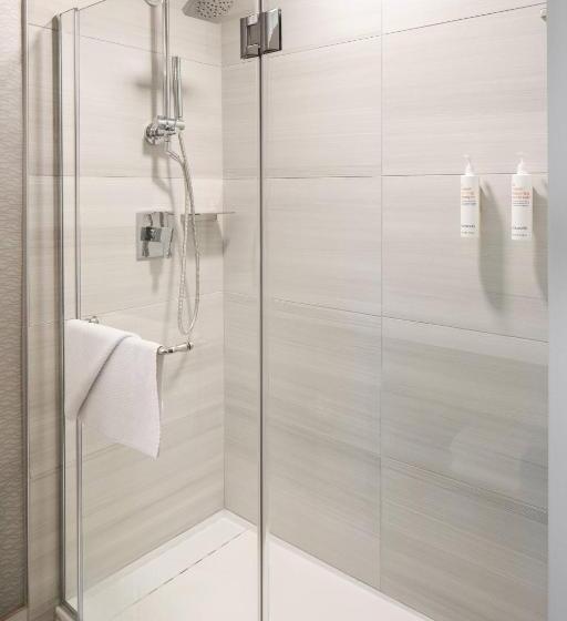 キングサイズベッドのジュニアスイート, Minneapolis Marriott City Center