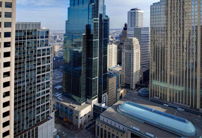 스탠다드 룸 더블 침대 2개, Minneapolis Marriott City Center