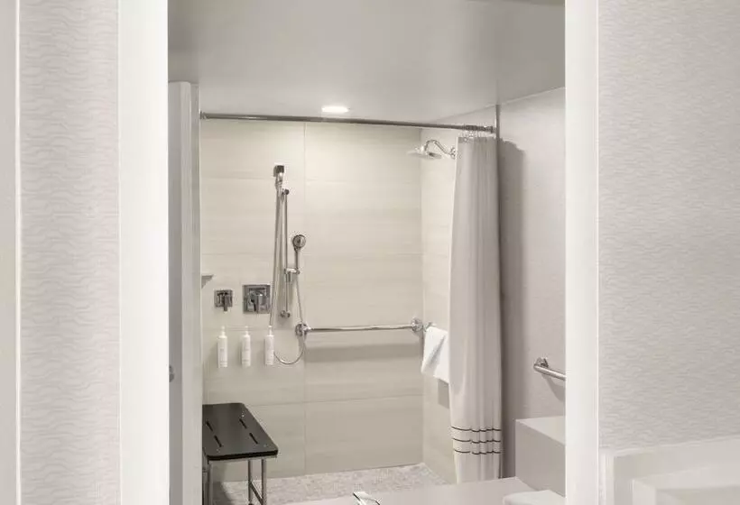 اتاق استاندارد با 2 تخت دوبل, Minneapolis Marriott City Center