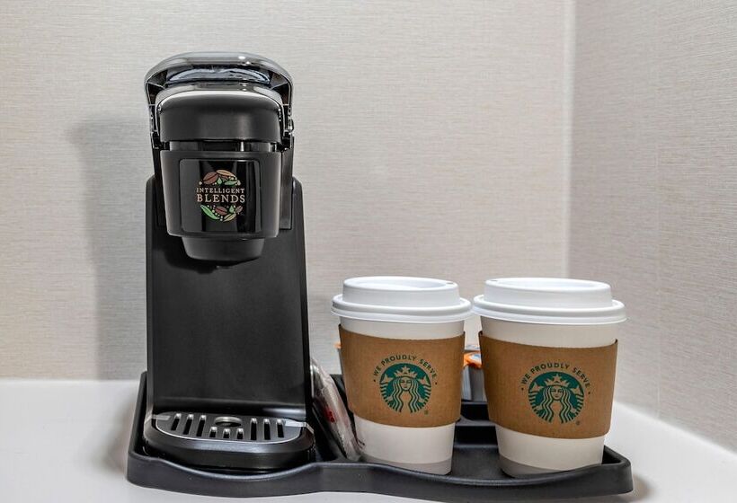 Люкс, Sheraton Suites Old Town Alexandria