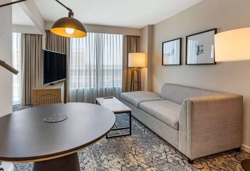Club-studio, Sheraton Suites Old Town Alexandria