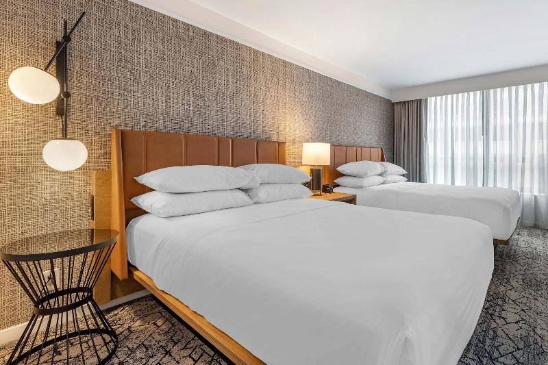 클럽 스위트, Sheraton Suites Old Town Alexandria